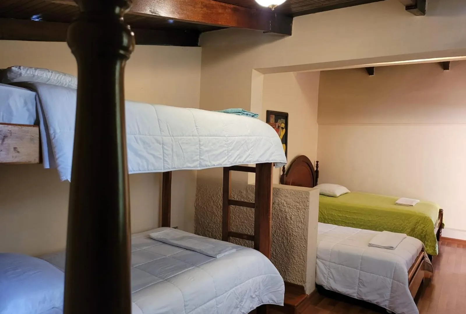 Casa Colon Quito Bed & Breakfast Hostel
