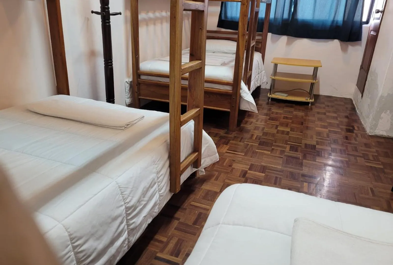 Casa Colon Quito Bed & Breakfast Hostel