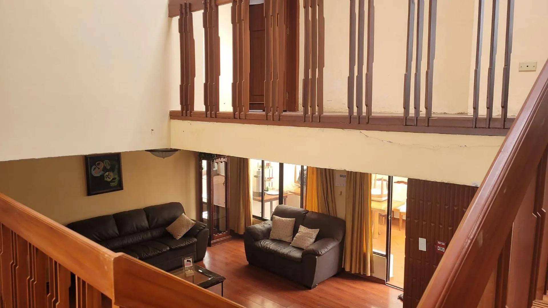 Casa Colon Quito Bed & Breakfast Hostel