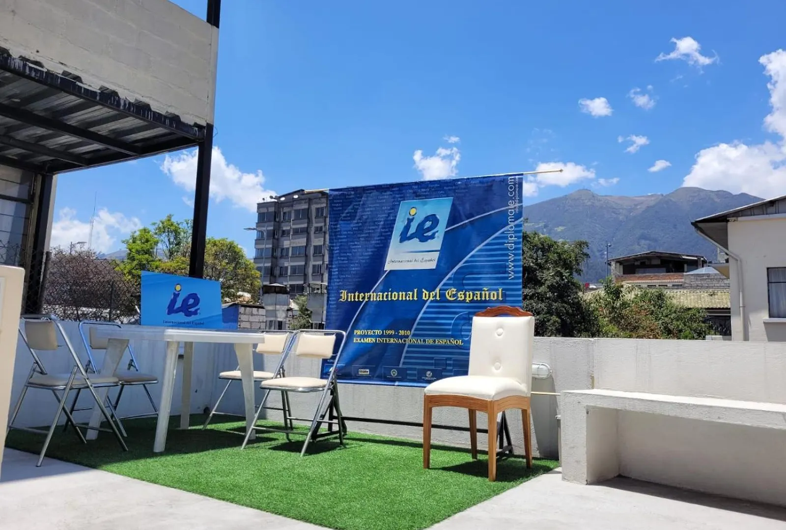 Casa Colon Quito Bed & Breakfast Hostel