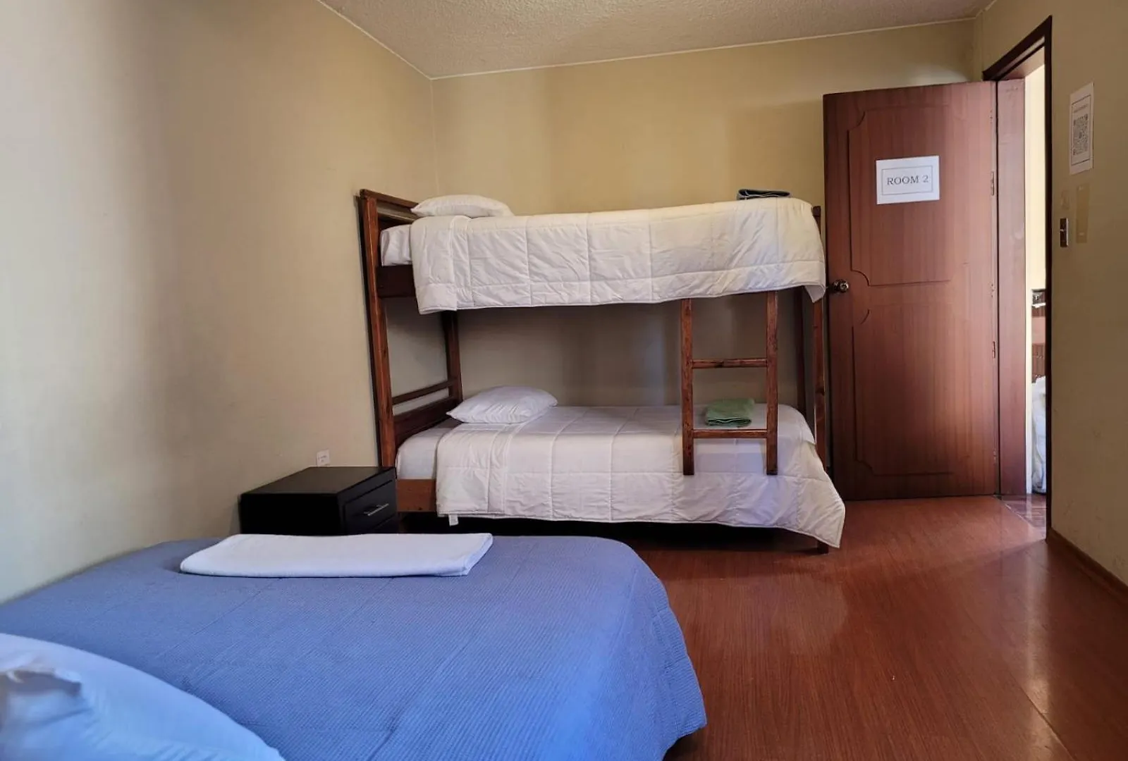 Casa Colon Quito Bed & Breakfast Hostel Ecuador