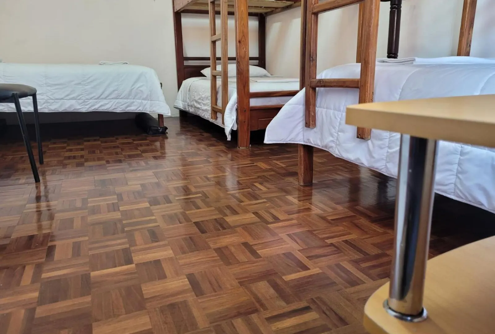 Casa Colon Quito Bed & Breakfast Hostel Ecuador