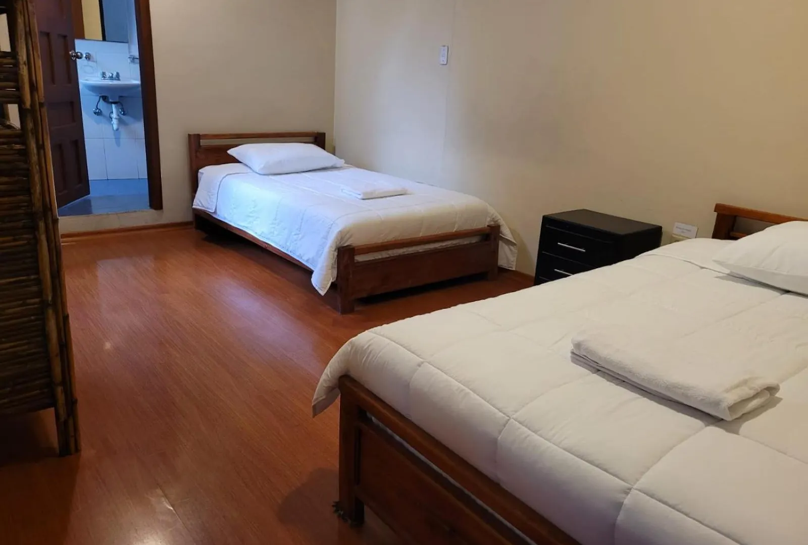 Casa Colon Quito Bed & Breakfast Hostel